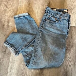 Levi’s women jeans - Wedgie size 26